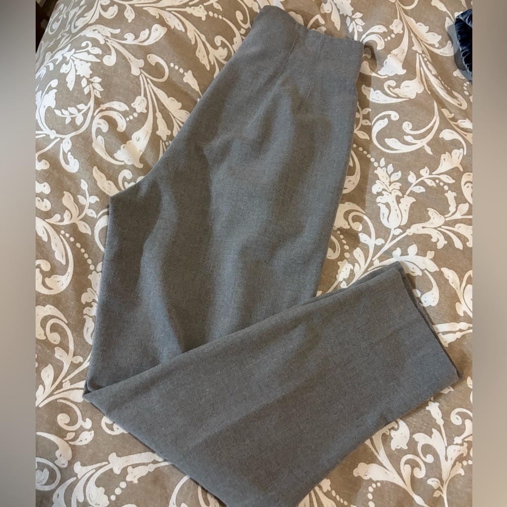 Zara Women's Gray Pantsuit - Picture 3 of 3